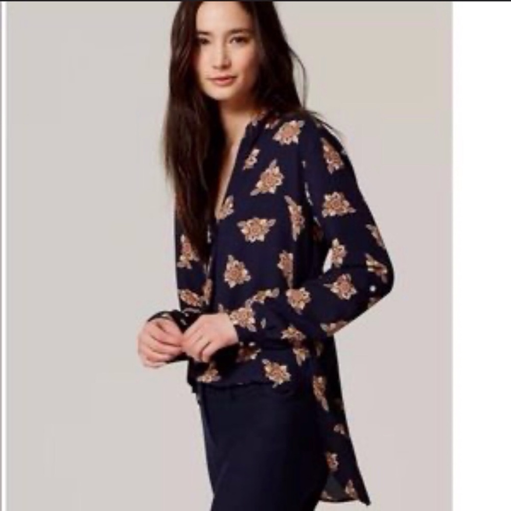 LOFT Navy Faraway Floral Split Neck Tunic Long Sleeve Roll Tab Pullover Small